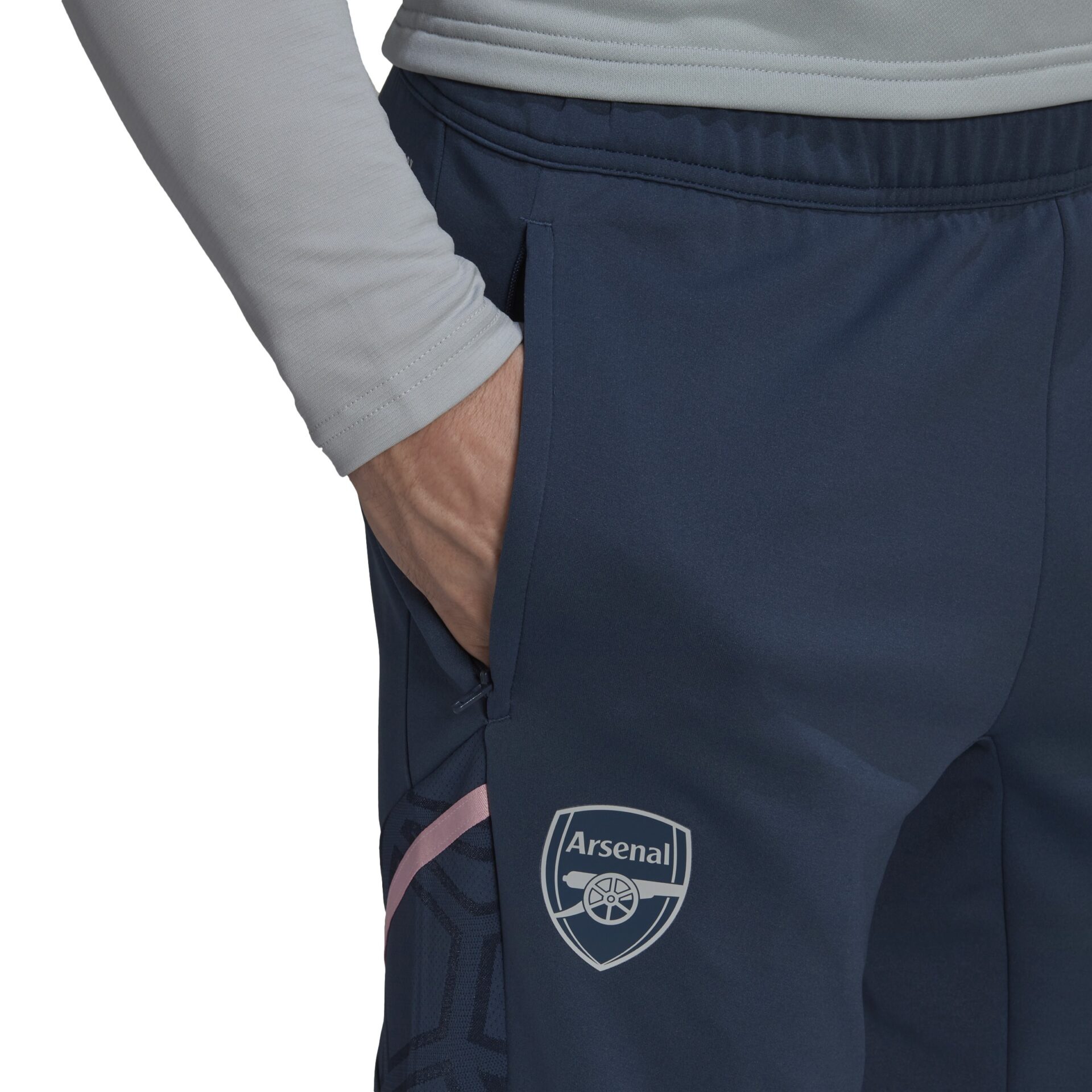 Pantaloni allenamento Condivo 22 Arsenal FC DETTAGLIO LOGO
